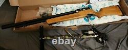 Air Venturi AvengerPCP Air Rifle by Air Venturi 0.22 Cal With Pump (READ)