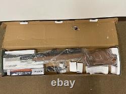 Beeman 1517 Commander. 177 Caliber 1100 FPS Multishot PCP Air Rifle (Open Box)