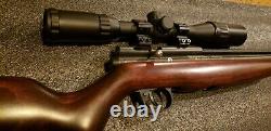 Benjamin Discovery PCP Air Rifle. 22 with Scope
