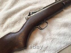 Benjamin Franklin Model 317 Walnut Stock Cal Air Pellet Rifle Fires Fine