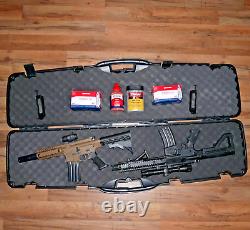 Crosman DPMSSBR Full Auto& Bushmaster Full Auto BB Air Rifles with Case&extras LOT