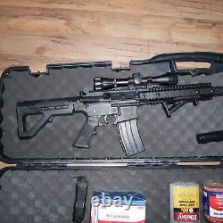 Crosman DPMSSBR Full Auto& Bushmaster Full Auto BB Air Rifles with Case&extras LOT