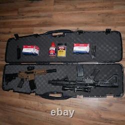 Crosman DPMSSBR Full Auto& Bushmaster Full Auto BB Air Rifles with Case&extras LOT