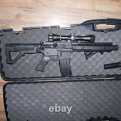 Crosman DPMSSBR Full Auto& Bushmaster Full Auto BB Air Rifles with Case&extras LOT