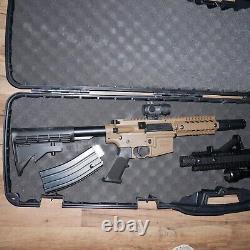 Crosman DPMSSBR Full Auto& Bushmaster Full Auto BB Air Rifles with Case&extras LOT