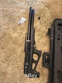 FX AIRGUNS FX WILDCAT PCP Air Rifle withScope, 4 Mags
