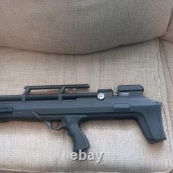 HUGE VALUE! Air Venturi Avenger Bullpup. 25 Cal PCP 5 MAGS, MODERATOR, PELLETS