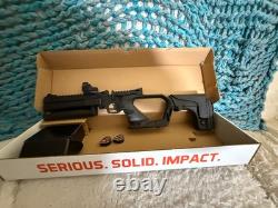 Hatsan Arms Jet II. 25 Caliber PCP Black (HG2JET25) with Vortex Defender ST