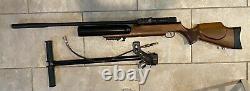 Nova Hatsan. 22 caliber PCP Pellet Air Rifle with Magazine + Pump Lot Excellent