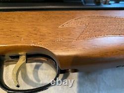 Nova Hatsan. 22 caliber PCP Pellet Air Rifle with Magazine + Pump Lot Excellent